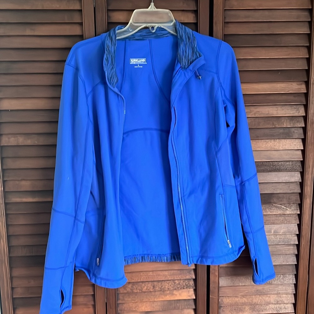 Long sleeve jacket